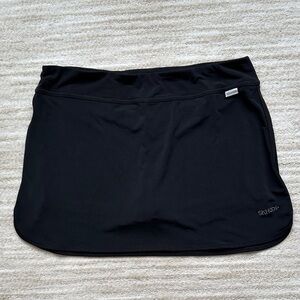 Skhoop Women’s Athletic Performance Skort Hiking Outdoors Size Large